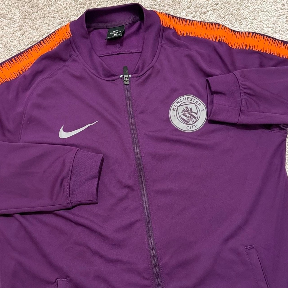 Nike Manchester City 2018/19 Dri-FIT Track Jacket | Purple | Medium